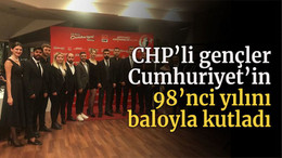 CHP’li gençler Cumhuriyet’in 98’nci yılını baloyla kutladı